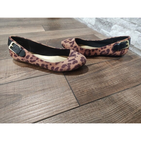 Christian Siriano Cheetah Leopard Print Suede Flats W Gold Buckle Detail SZ 8 - Picture 1 of 8
